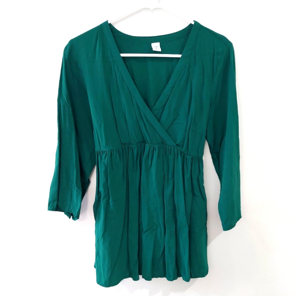 Old Navy Maternity Blouse Medium green faux wrap long sleeve v-neck empire Waist